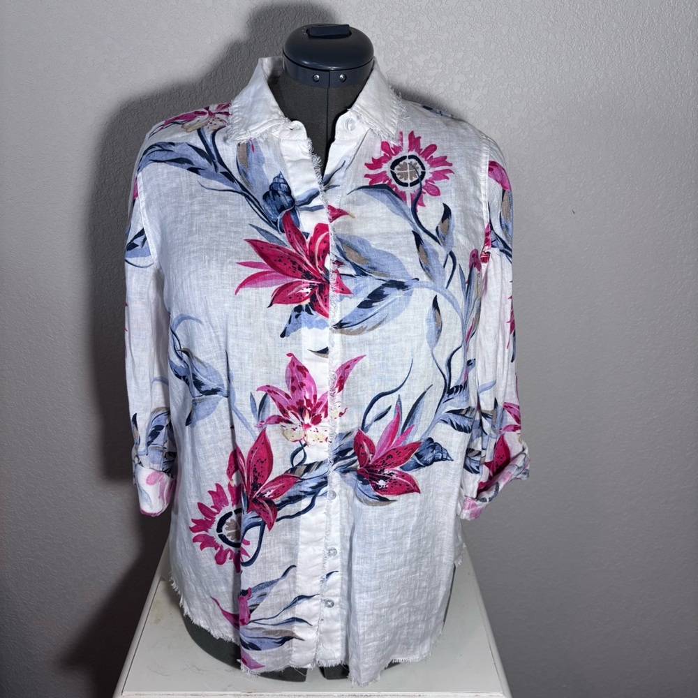 Chico's 100% Linen White Shirt Pink & Blue Floral Design Coastal Resort NWT